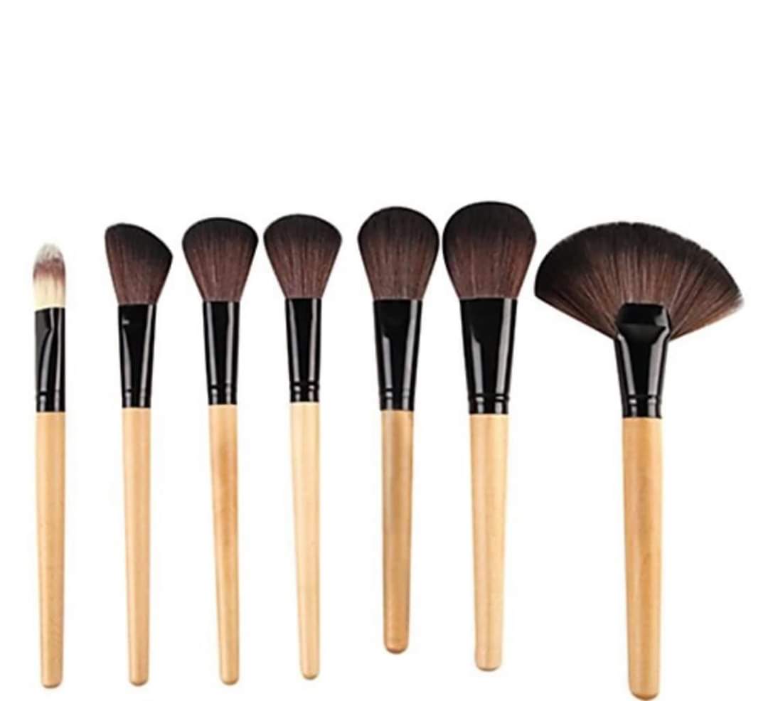 Set da 24 Pennelli MU Make Up Professional - Mu Make Up INGROSSO COSMETICI  MADE IN ITALY